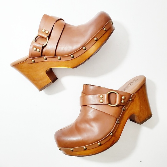 korks by kork ease clogs